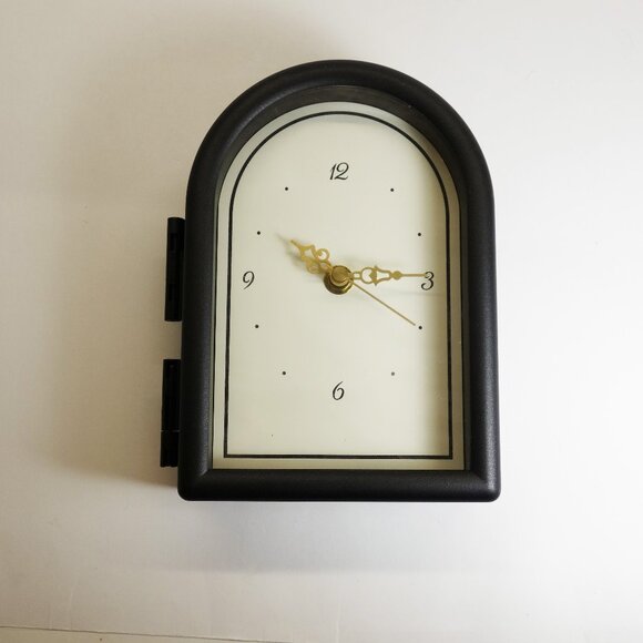 NIP! Foldable Retro Picture Frame Clock Black Nostalgia - Picture 1 of 7